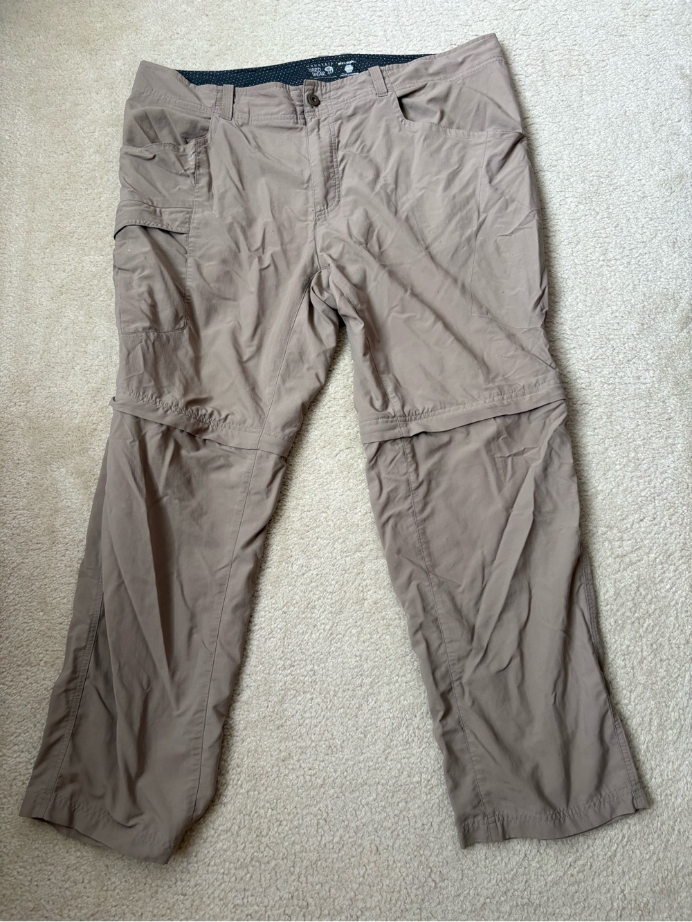 Mountain Hardwear beige khaki convertible utility cargo hiking pants sz 38 x 30
